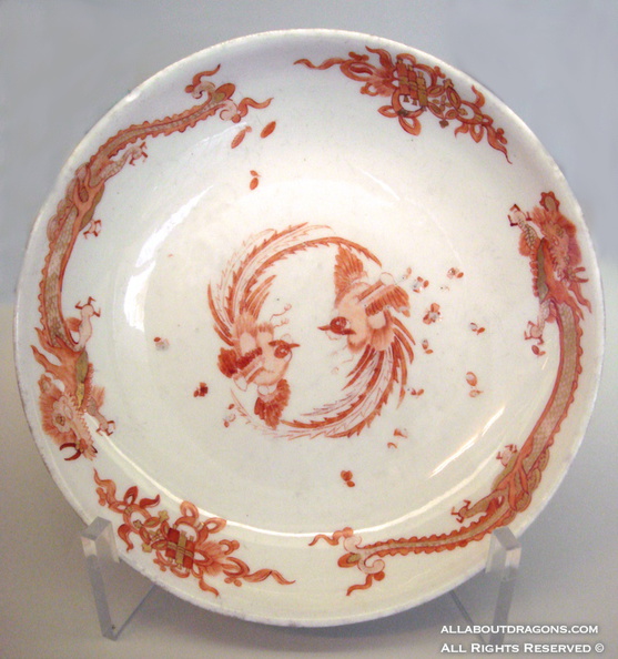 0484-Meissen_hard_porcelain_plate_with_Chinese_dragons_1734.jpg